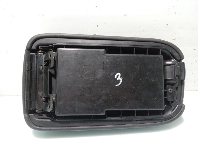 Recambio de apoyabrazos central para mitsubishi galant viii (ea_) 2.0 tdi (ea6a) referencia OEM IAM MR765383  