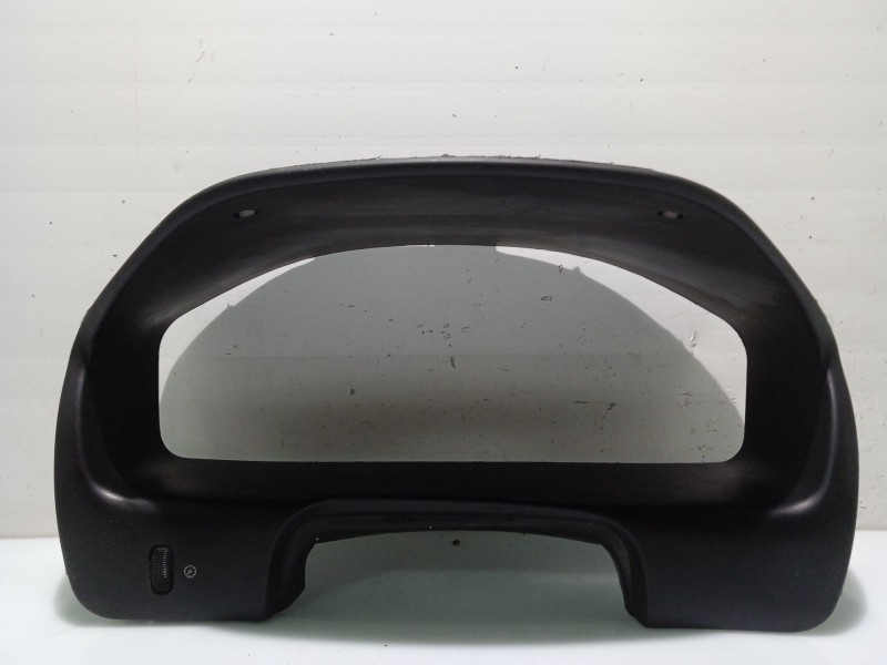 Recambio de moldura para mitsubishi galant viii (ea_) 2.0 tdi (ea6a) referencia OEM IAM MR233892  