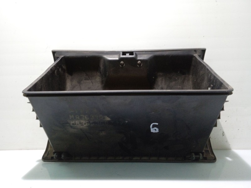 Recambio de guantera para mitsubishi galant viii (ea_) 2.0 tdi (ea6a) referencia OEM IAM MR763181 MR765368 