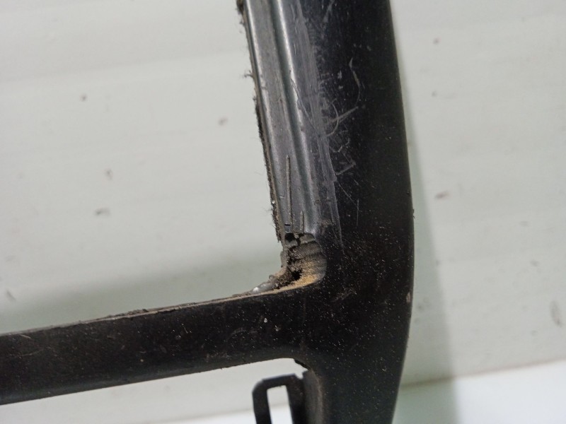 Recambio de moldura para mitsubishi galant viii (ea_) 2.0 tdi (ea6a) referencia OEM IAM MR767558 MR771063X 