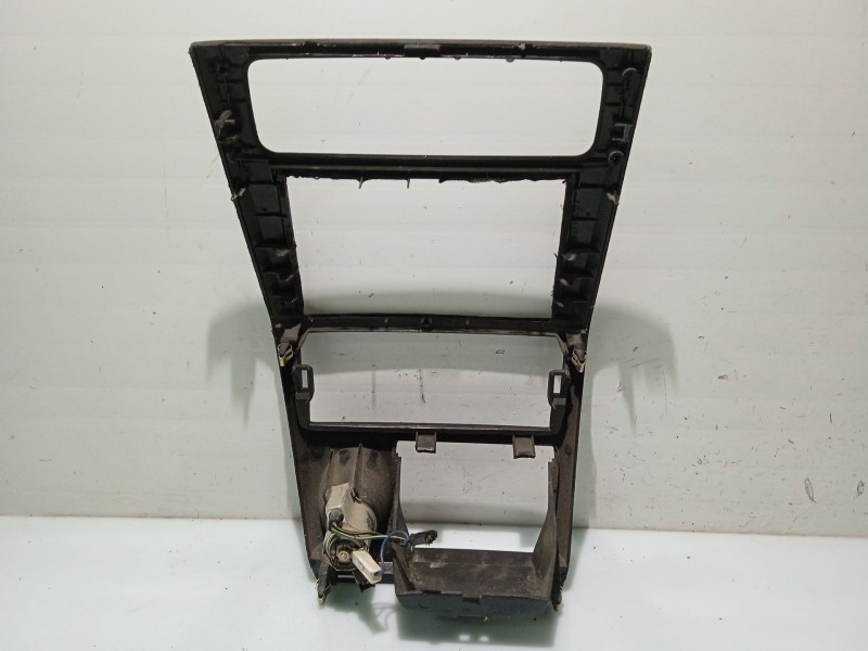 Recambio de moldura para mitsubishi galant viii (ea_) 2.0 tdi (ea6a) referencia OEM IAM MR767558 MR771063X 