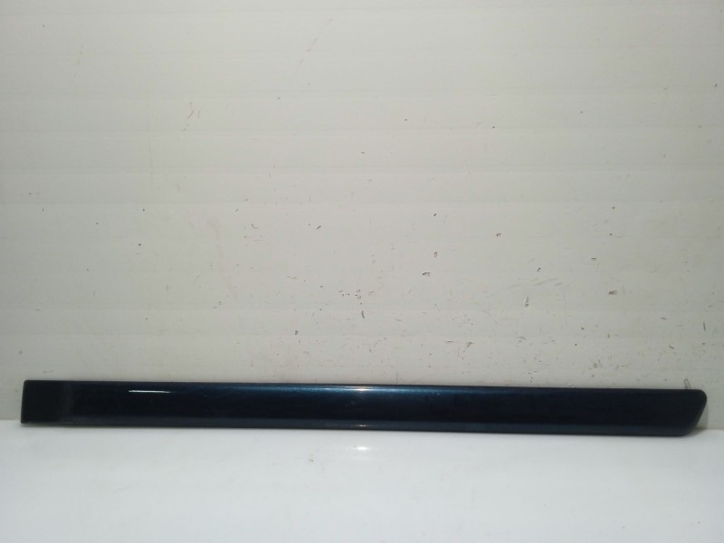 Recambio de moldura para mitsubishi galant viii (ea_) 2.0 tdi (ea6a) referencia OEM IAM MR214137  