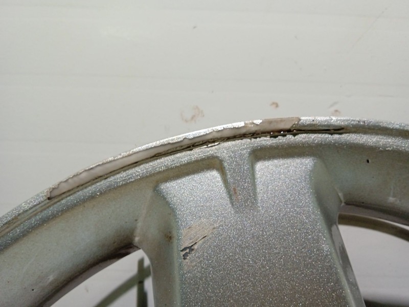 Recambio de tapacubos para mitsubishi galant viii (ea_) 2.0 tdi (ea6a) referencia OEM IAM MR197648  