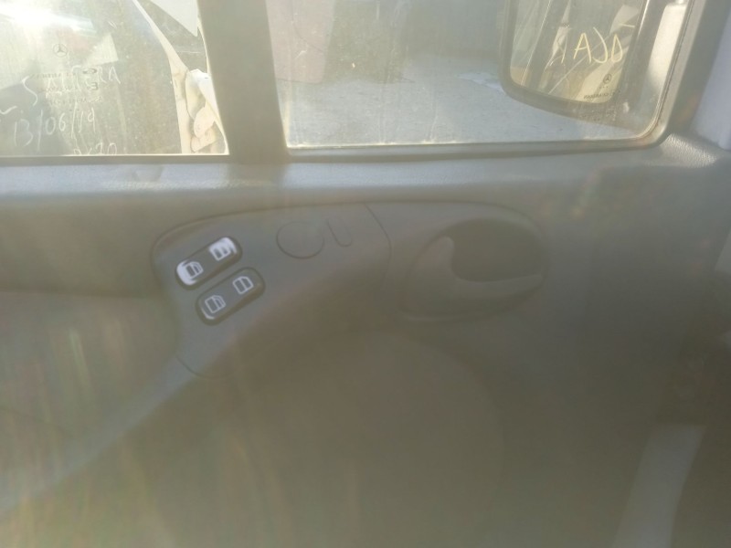 mercedes-benz sprinter 2-t furgoneta (b901, b902) del año 2002