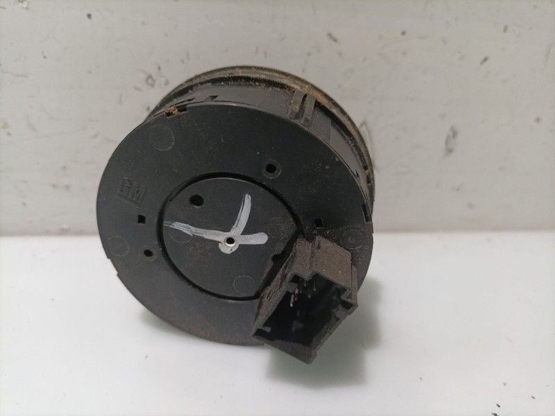 Recambio de mando luces para opel corsa d enjoy referencia OEM IAM 13249508  