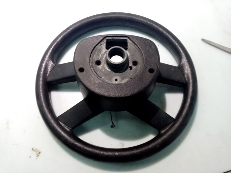 Recambio de volante para volkswagen polo iv (9n_, 9a_) 1.9 sdi referencia OEM IAM 1J0419091H01C  