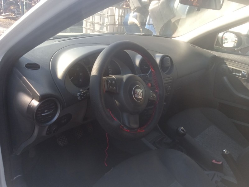 seat ibiza iii (6l1) del año 2007