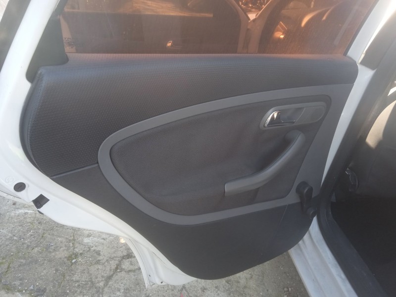 seat ibiza iii (6l1) del año 2007