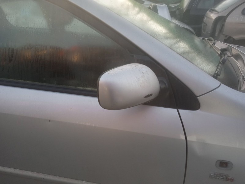 toyota corolla (_e12_) del año 2002