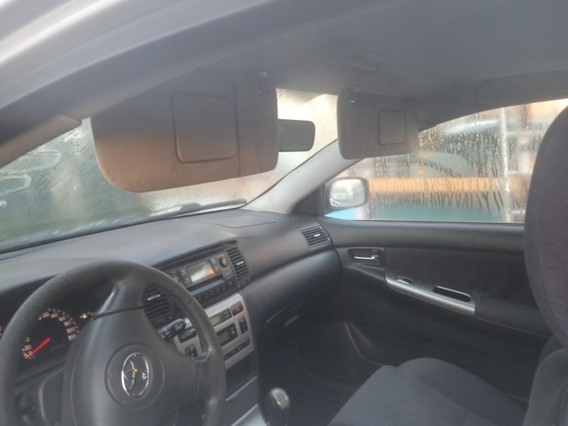 toyota corolla (_e12_) del año 2002