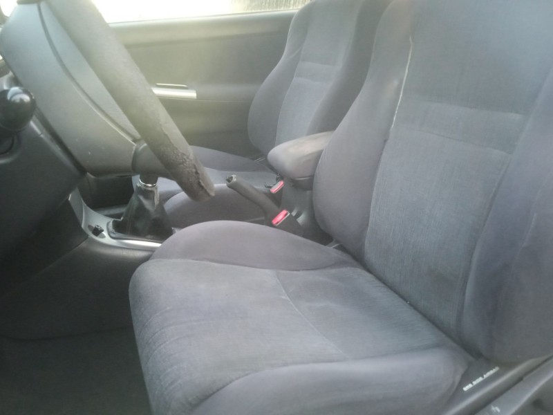 toyota corolla (_e12_) del año 2002