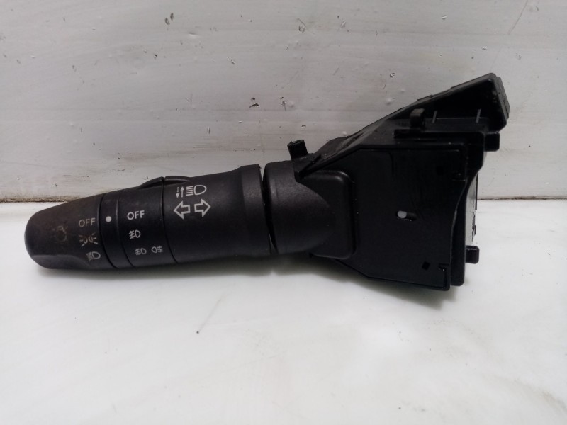 Recambio de mando intermitentes para nissan almera ii hatchback (n16) 2.2 dci referencia OEM IAM 25540A600  