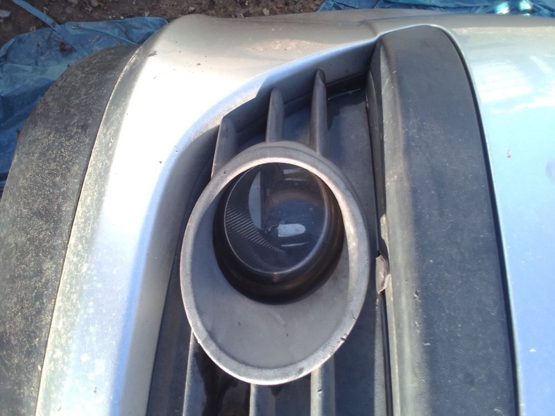 Recambio de faro antiniebla derecho para opel astra h berlina enjoy referencia OEM IAM 6710040  