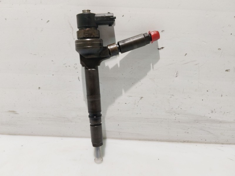 Recambio de inyector para opel astra h berlina enjoy referencia OEM IAM   