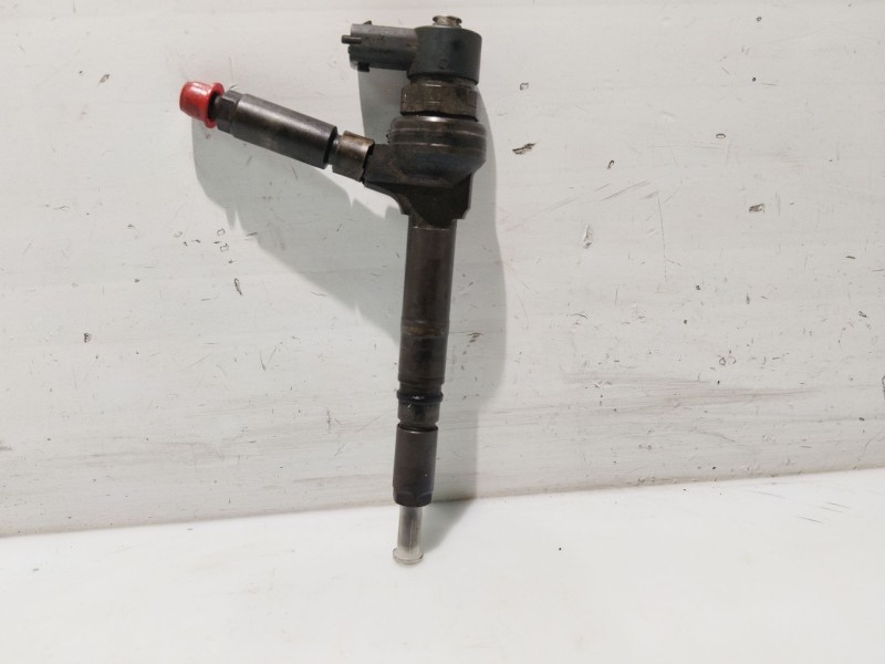 Recambio de inyector para opel astra h berlina enjoy referencia OEM IAM   