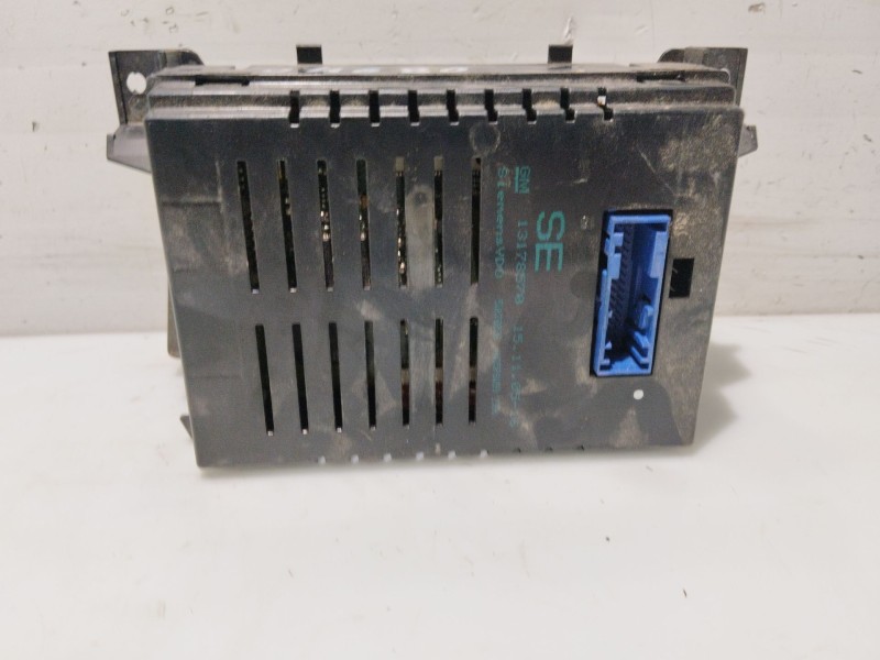 Recambio de pantalla multifuncion para opel astra h berlina enjoy referencia OEM IAM 13178570 5WK70036 