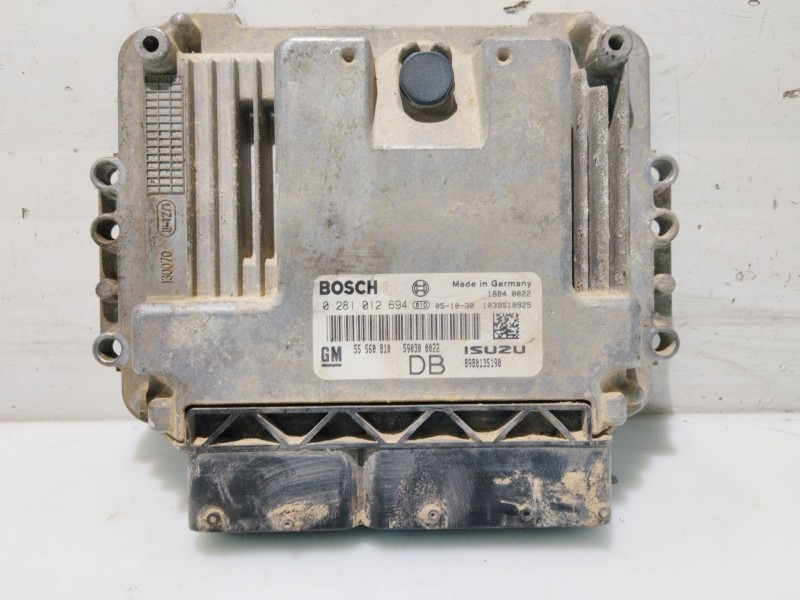 Recambio de centralita motor uce para opel astra h berlina enjoy referencia OEM IAM 0281012694 55560810 