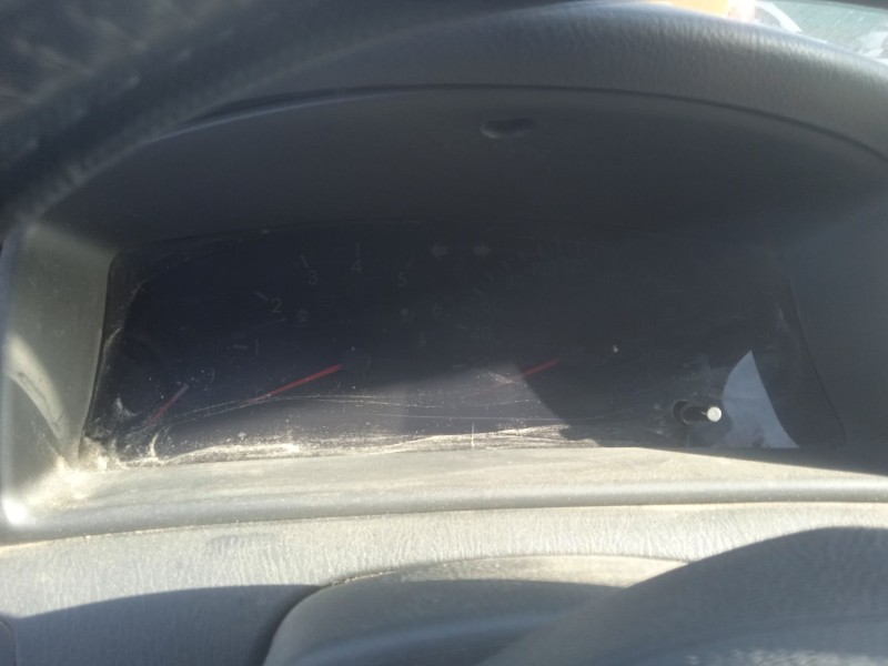 toyota corolla (_e12_) del año 2005