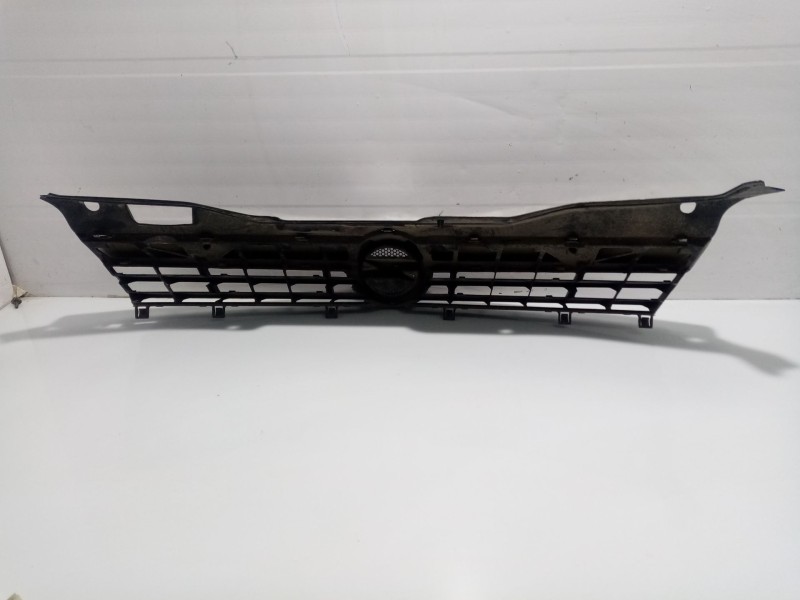 Recambio de rejilla delantera para opel astra h berlina enjoy referencia OEM IAM 6320114  