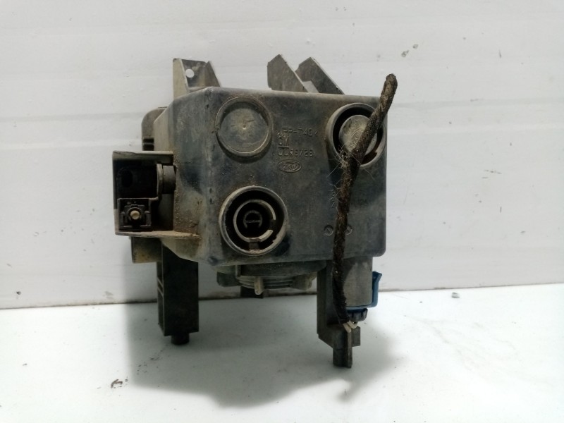 Recambio de faro antiniebla derecho para opel astra h berlina enjoy referencia OEM IAM 6710040  