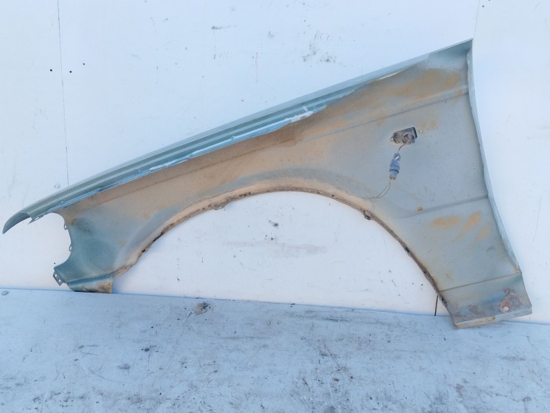 Recambio de aleta delantera derecha para mitsubishi galloper (hyundai) 2.5 turbodiesel referencia OEM IAM 3536ADD  