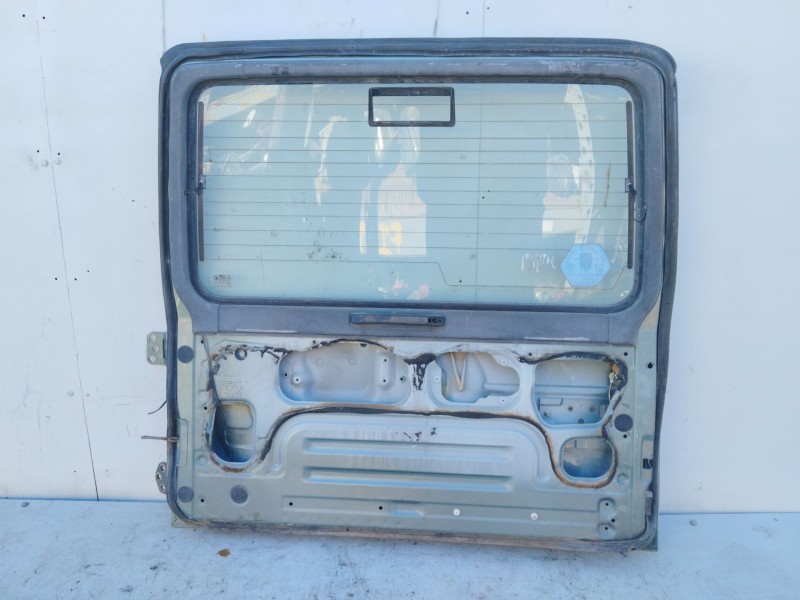 Recambio de porton trasero para mitsubishi galloper (hyundai) 2.5 turbodiesel referencia OEM IAM SM218008E  