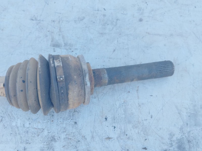 Recambio de transmision delantera izquierda para mitsubishi galloper (hyundai) 2.5 turbodiesel referencia OEM IAM 3536TDI  