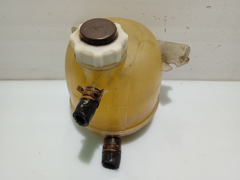 Recambio de deposito expansion para renault kangoo (kc0/1_) d 65 1.9 (kc0e, kc02, kc0j, kc0n) referencia OEM IAM 7700836316  