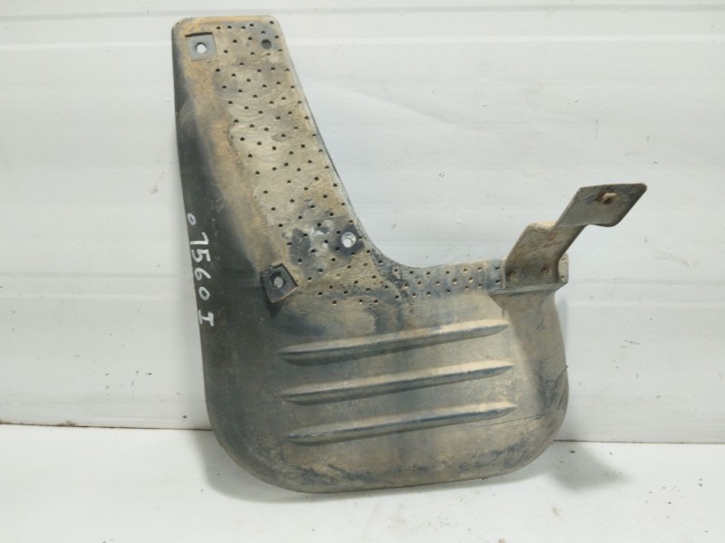 Recambio de moldura para mitsubishi galloper (hyundai) 2.5 turbodiesel referencia OEM IAM HR650321  