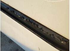 Recambio de guia central puerta corredera derecha para renault kangoo (kc0/1_) d 65 1.9 (kc0e, kc02, kc0j, kc0n) referencia OEM  2