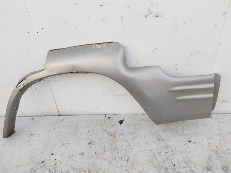 Recambio de moldura para mitsubishi galloper (hyundai) 2.5 turbodiesel referencia OEM IAM HR650970  