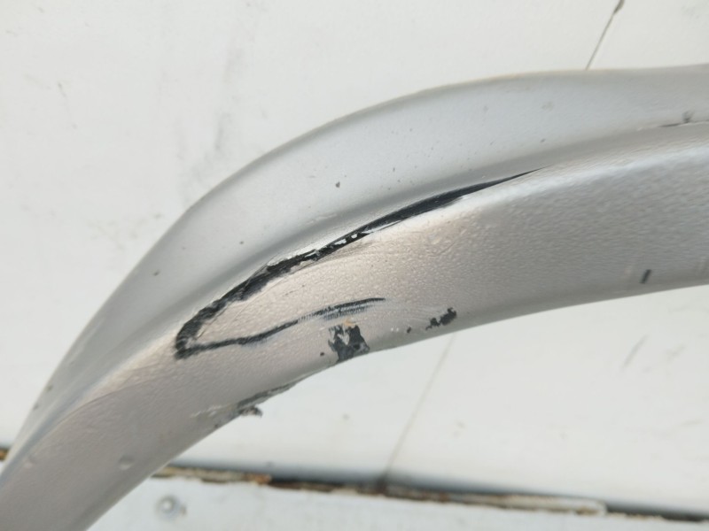 Recambio de moldura para mitsubishi galloper (hyundai) 2.5 turbodiesel referencia OEM IAM HR650970  