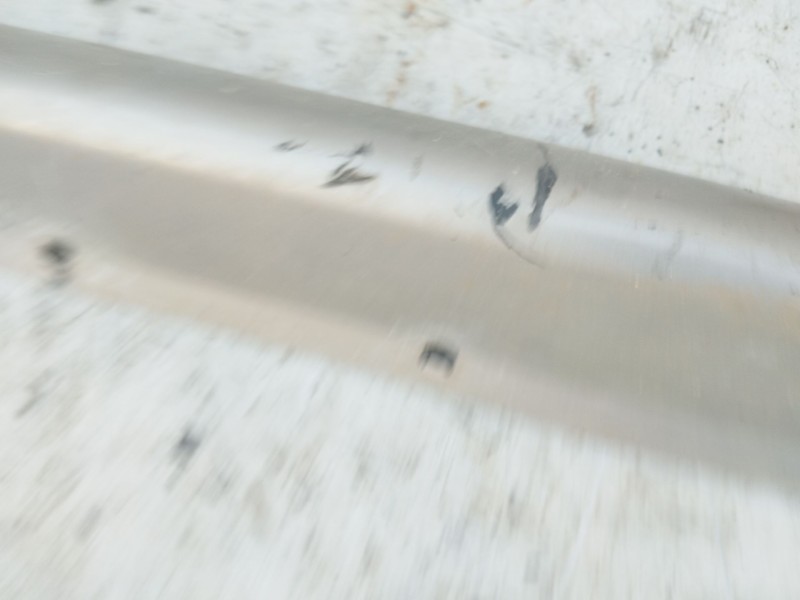 Recambio de moldura para mitsubishi galloper (hyundai) 2.5 turbodiesel referencia OEM IAM RH650930  