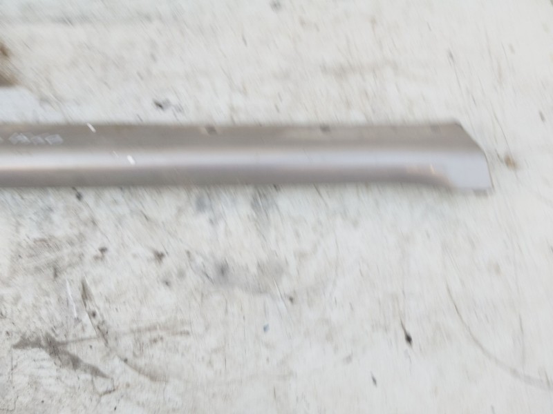 Recambio de moldura para mitsubishi galloper (hyundai) 2.5 turbodiesel referencia OEM IAM   