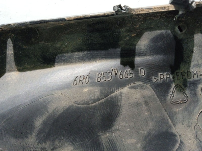 Recambio de moldura para vw polo v (6r1, 6c1) 1.2 tsi referencia OEM IAM 6R0853665D  