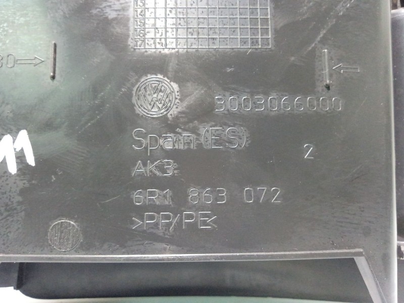 Recambio de moldura para vw polo v (6r1, 6c1) 1.2 tsi referencia OEM IAM 6R1863072  