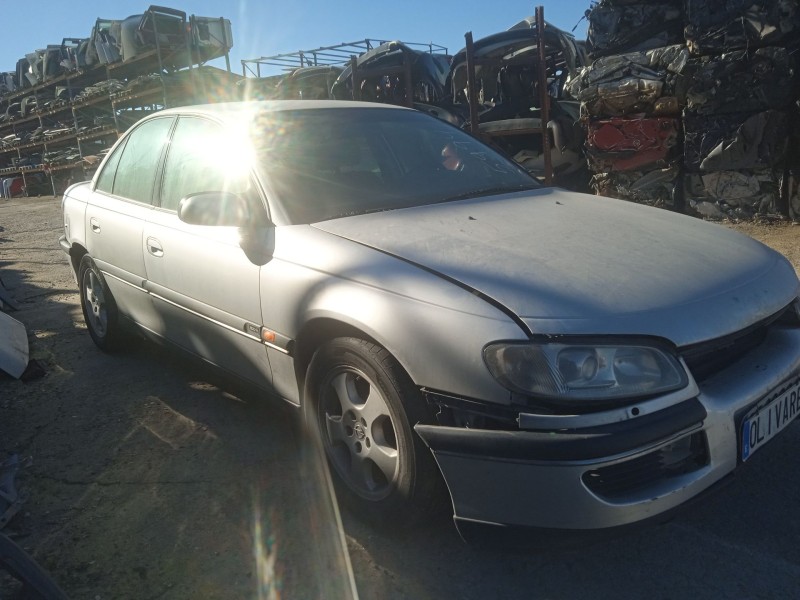 opel omega b (v94) del año 1999