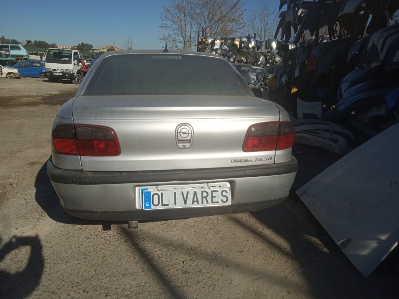 opel omega b (v94) del año 1999