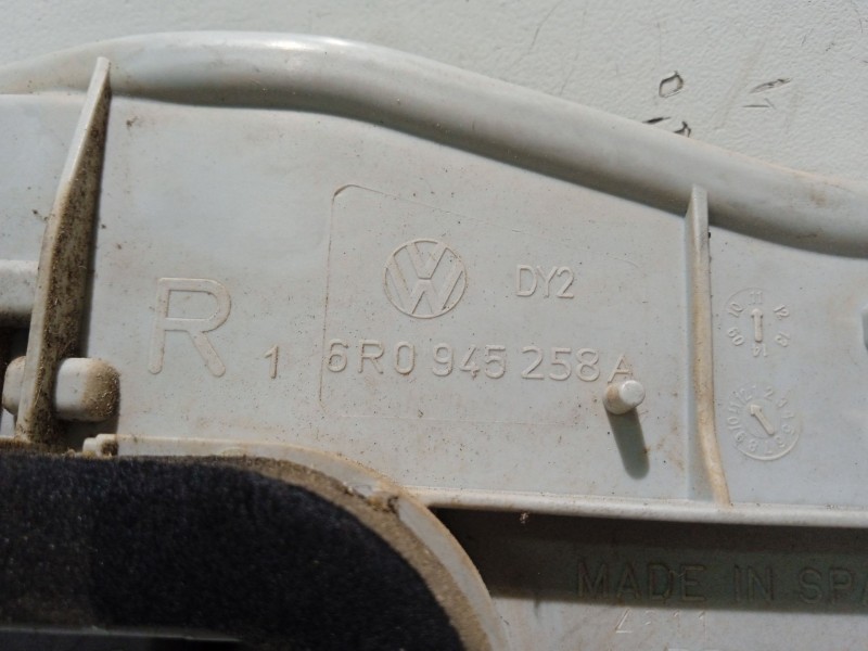Recambio de portalamparas para vw polo v (6r1, 6c1) 1.2 tsi referencia OEM IAM 6R0945258A  