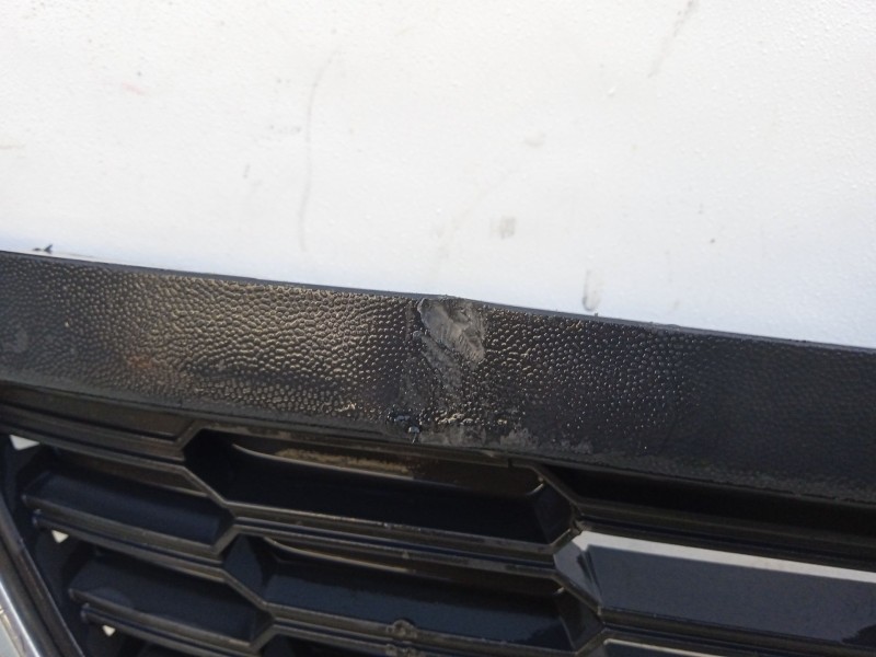 Recambio de rejilla paragolpes delantero para vw polo v (6r1, 6c1) 1.2 tsi referencia OEM IAM 6R0853677B  