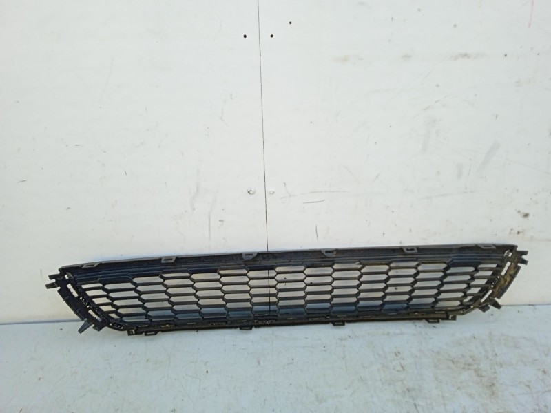 Recambio de rejilla paragolpes delantero para vw polo v (6r1, 6c1) 1.2 tsi referencia OEM IAM 6R0853677B  