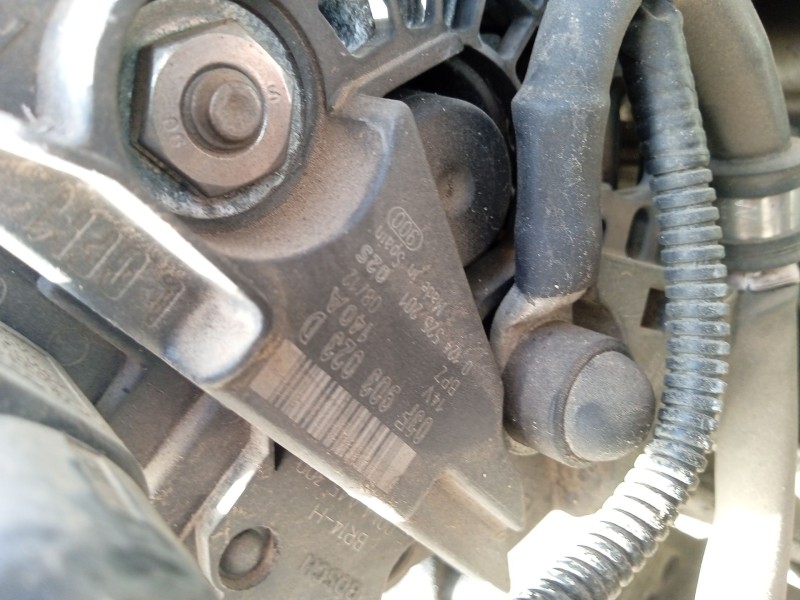 Recambio de alternador para vw polo v (6r1, 6c1) 1.2 tsi referencia OEM IAM 03F903023D  