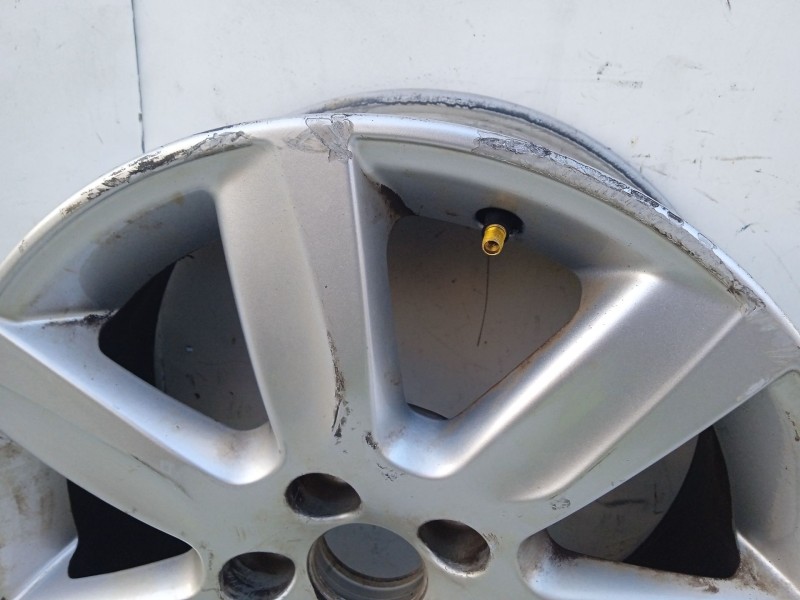 Recambio de llanta para vw polo v (6r1, 6c1) 1.2 tsi referencia OEM IAM 6R0601025L  