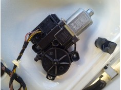 Recambio de motor elevalunas trasero izquierdo para vw polo v (6r1, 6c1) 1.2 tsi referencia OEM IAM 6R0959811G  