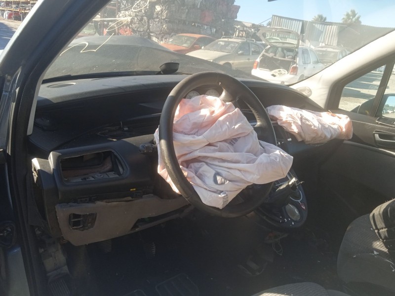 peugeot 807 (eb_) del año 2007