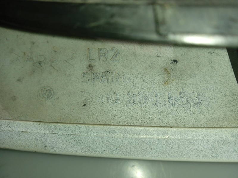 Recambio de rejilla delantera para vw golf v (1k1) 1.9 tdi referencia OEM IAM 5M0853653  