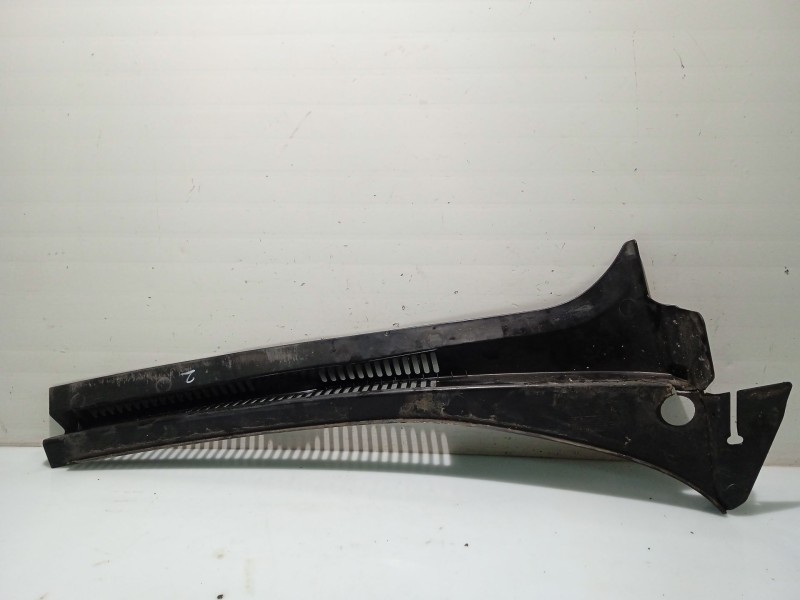 Recambio de moldura para vw golf v (1k1) 1.9 tdi referencia OEM IAM 5M08190403B  