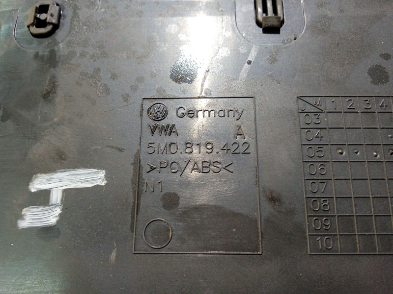 Recambio de moldura para vw golf v (1k1) 1.9 tdi referencia OEM IAM 5M0819422  