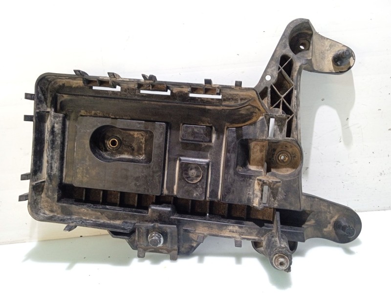 Recambio de moldura para vw golf v (1k1) 1.9 tdi referencia OEM IAM 1K0915333C  