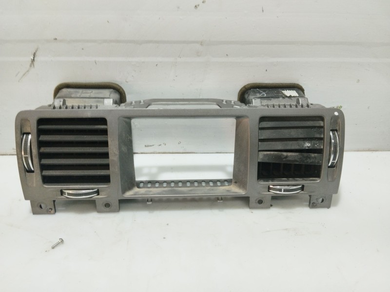 Recambio de moldura para opel vectra c caravan elegance referencia OEM IAM 1323787577  